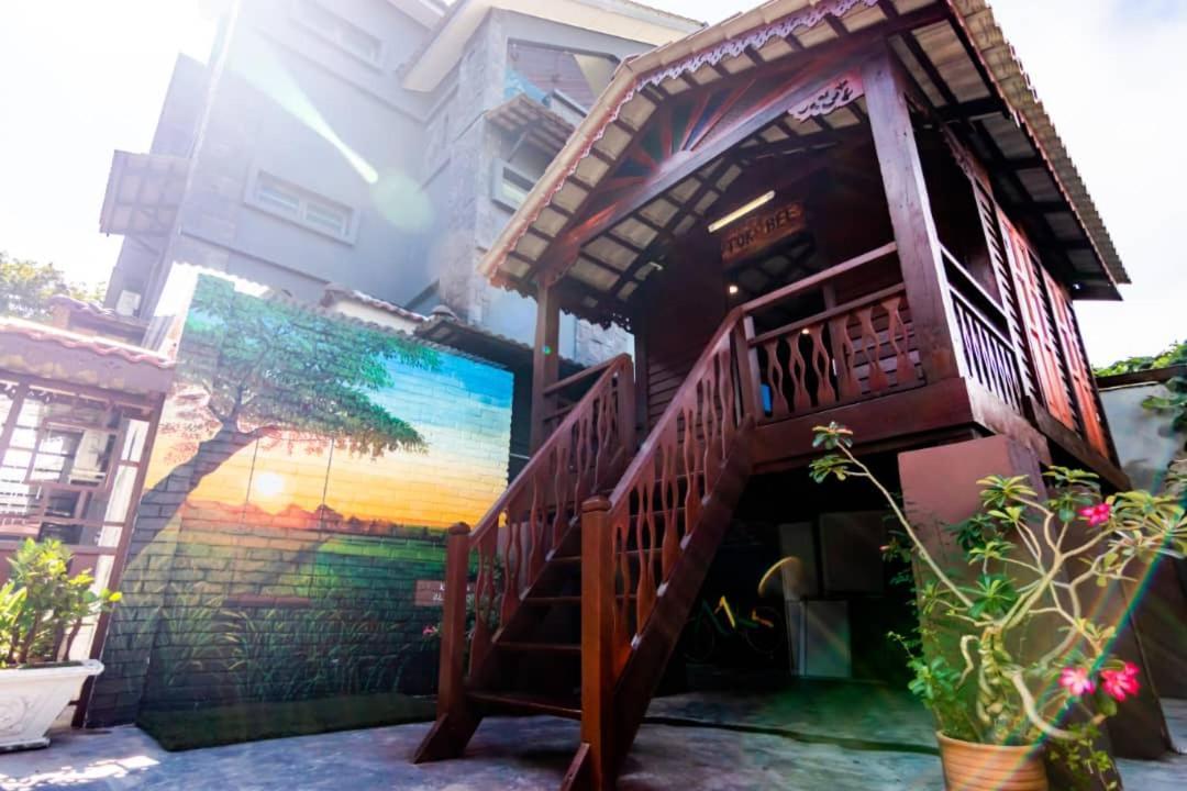 The Best Hotel In Bayan Lepas - The Lov Penang 외부 사진