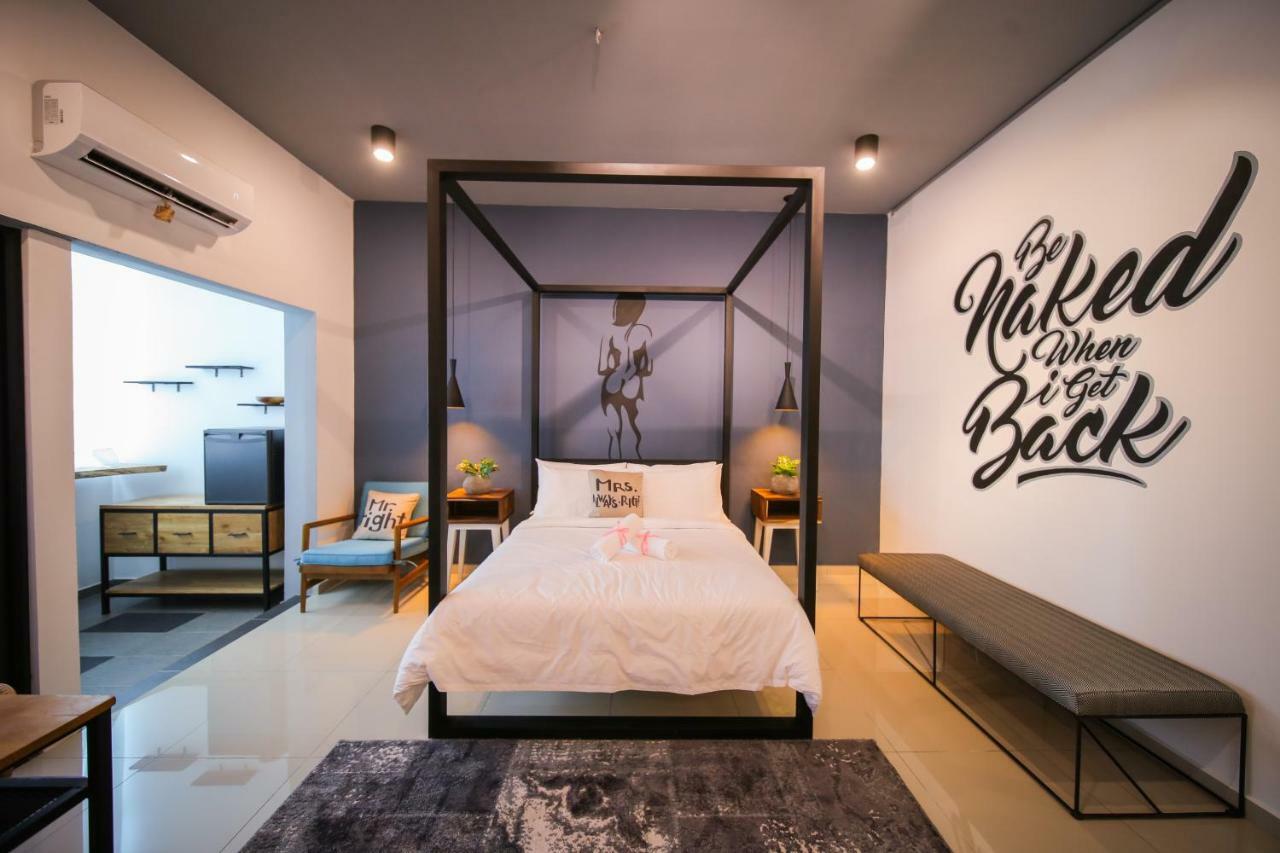 The Best Hotel In Bayan Lepas - The Lov Penang 외부 사진