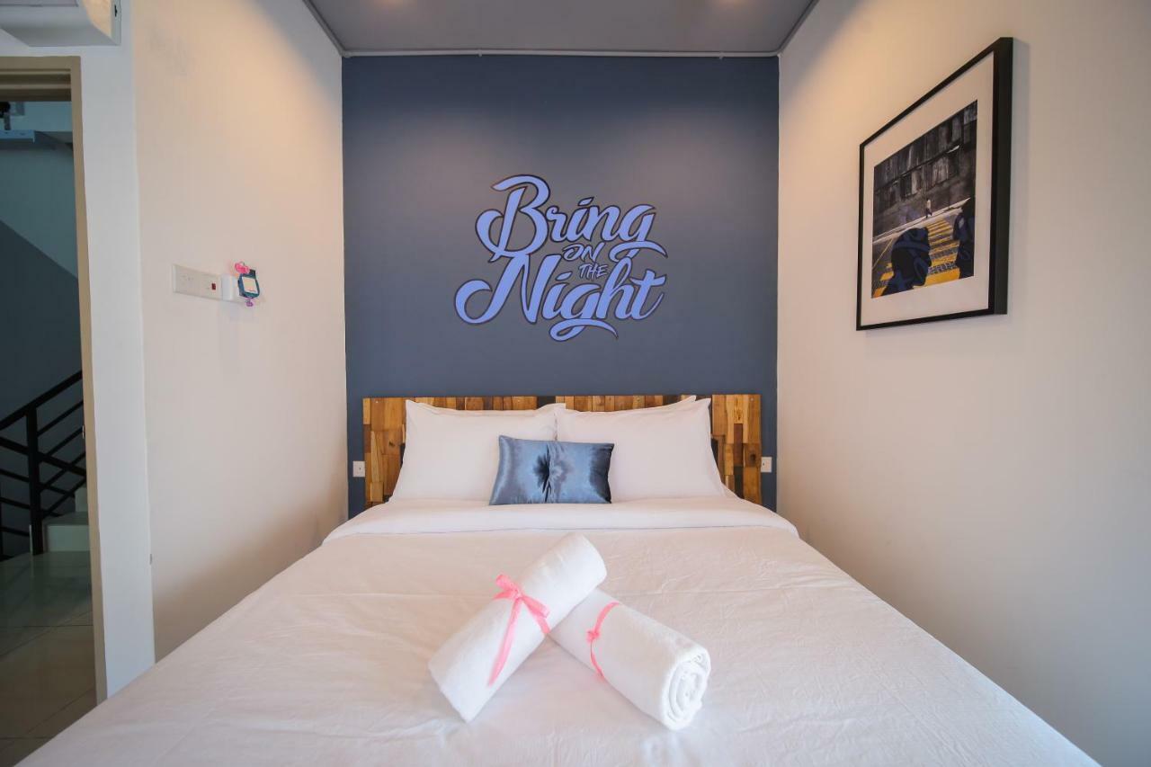 The Best Hotel In Bayan Lepas - The Lov Penang 외부 사진