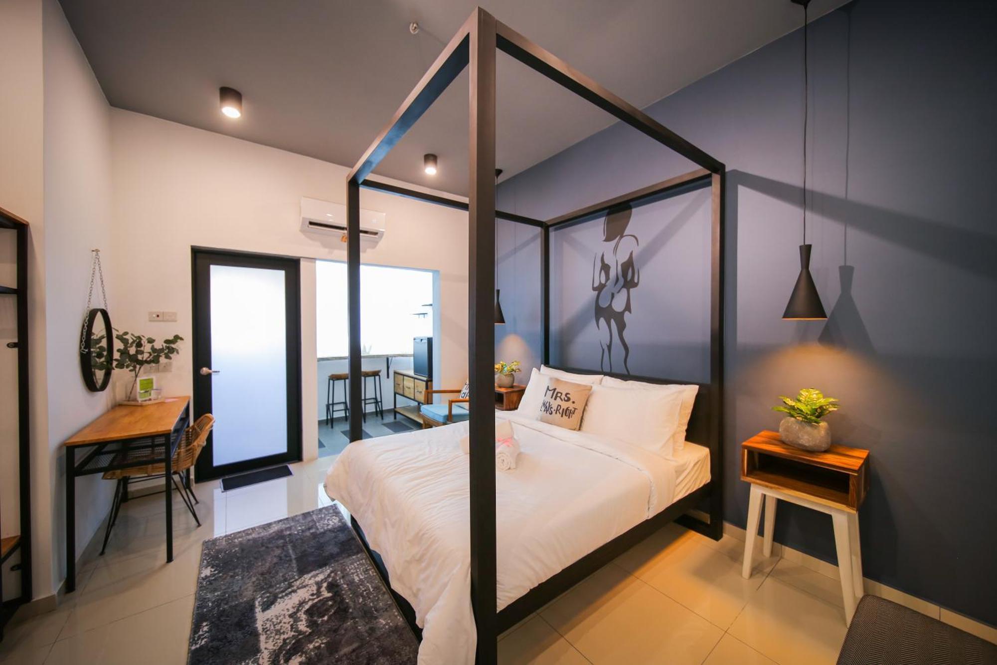 The Best Hotel In Bayan Lepas - The Lov Penang 외부 사진