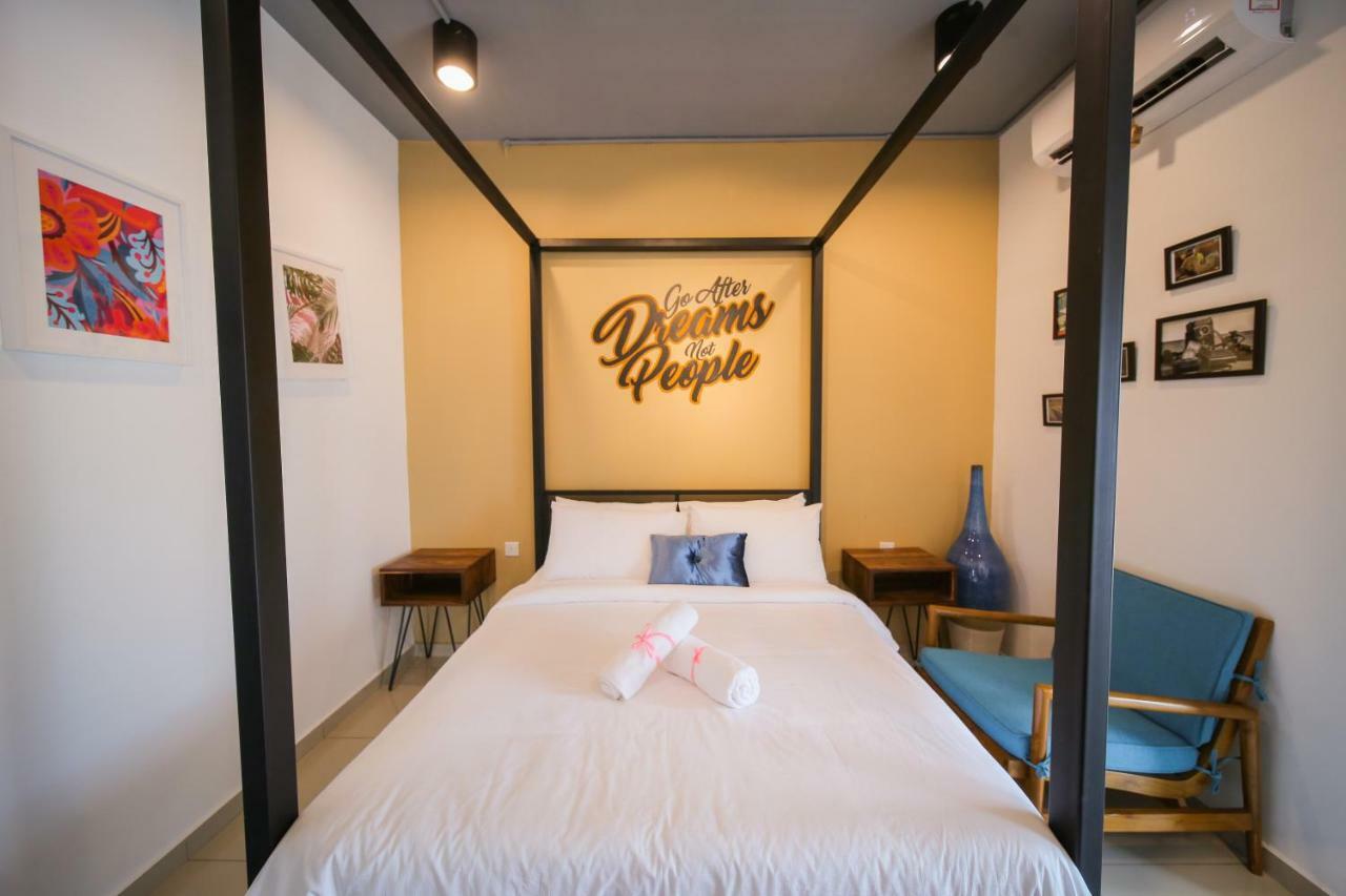 The Best Hotel In Bayan Lepas - The Lov Penang 외부 사진