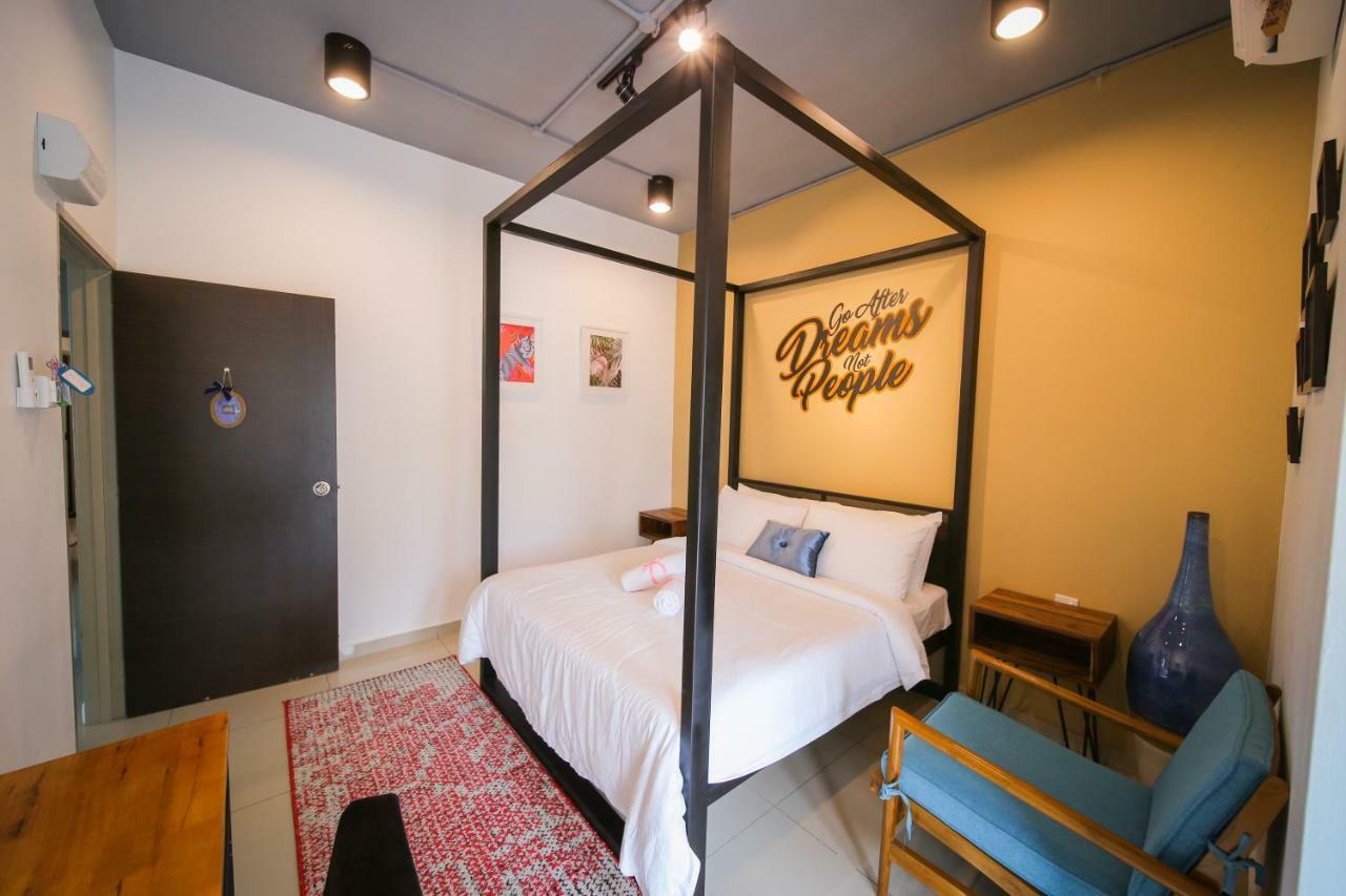 The Best Hotel In Bayan Lepas - The Lov Penang 외부 사진