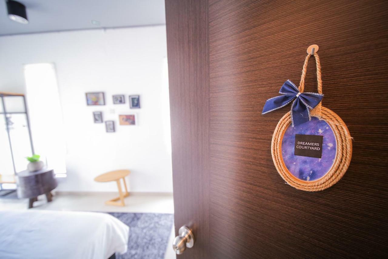 The Best Hotel In Bayan Lepas - The Lov Penang 외부 사진