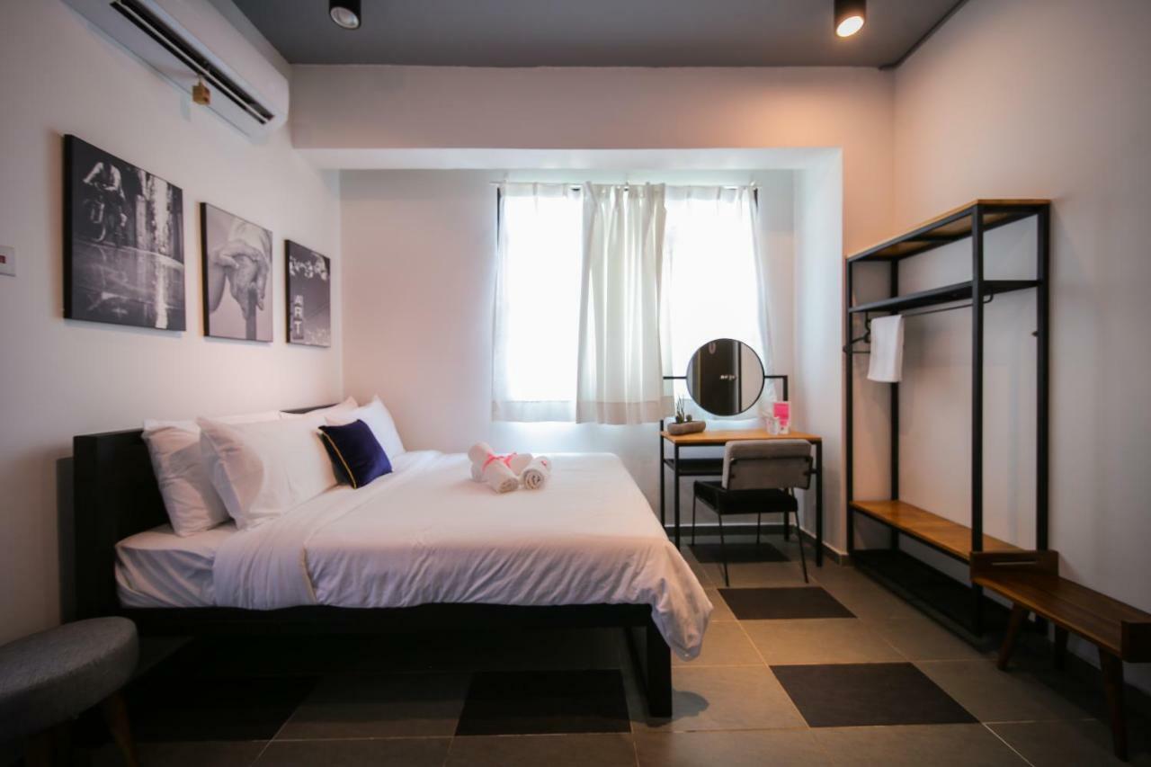 The Best Hotel In Bayan Lepas - The Lov Penang 외부 사진